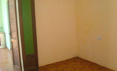 Carlos Calvo 2800, Remedios de Escalada ¡Casa 3 ambientes en Venta!
