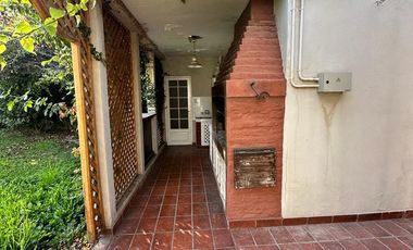 Casa en frente a casa de gobierno