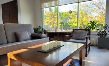 San Agustín -  impecable casa de 5 ambientes con pileta