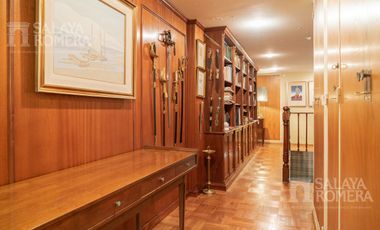 Departamento duplex de 5 ambientes en venta en Recoleta