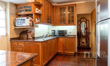 Departamento duplex de 5 ambientes en venta en Recoleta