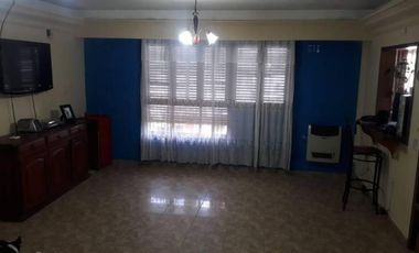 Se vende departamento con cochera