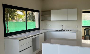 Casa en venta Delta Tigre
