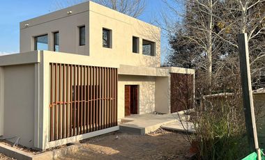 Casa en venta Delta Tigre