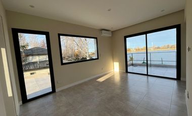 Casa en venta Delta Tigre