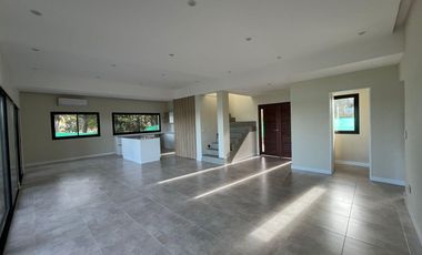 Casa en venta Delta Tigre