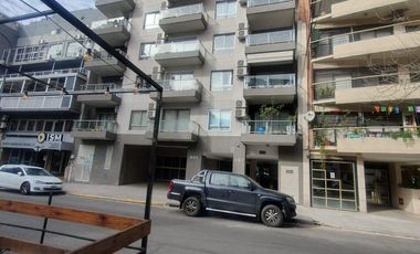 2 Amb piso alto / Piscina Deck solarium SUM Terrazas con parrillas y duchas Bike Parking Cocheras