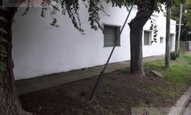 Casa en  venta Berisso 90 y 123