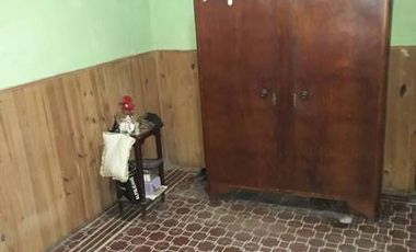 CASA A RECICLAR VENTA 3 AMBIENTES CORONEL SAYOS 1308 (LANUS)