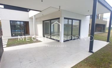 Casa 3 dormitorios venta en Araucarias, Puertos del Lago