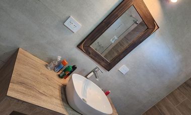 Casa en venta - 3 Dormitorios 1 Baño - 1118Mts2 - Florencio Varela