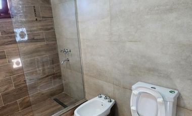 Casa en venta - 3 Dormitorios 1 Baño - 1118Mts2 - Florencio Varela