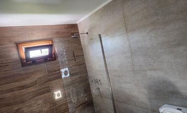 Casa en venta - 3 Dormitorios 1 Baño - 1118Mts2 - Florencio Varela