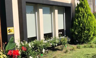 Casa en Matheu