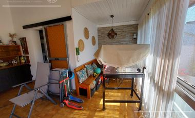 Casa de 6 ambientes en venta - Barrio Parque Bernal