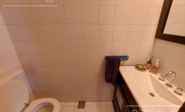Casa de 6 ambientes en venta - Barrio Parque Bernal