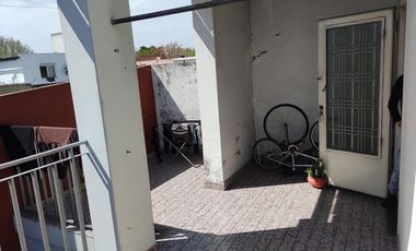 Casa en  J.J.PASO