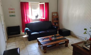 Casa en  J.J.PASO