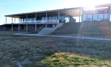 Lote perimetral en venta de 604 m2, ubicado en Villalobos Hudson Pueblos del Plata