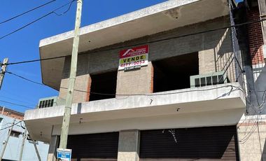 ZONA COMERCIAL - ESQUINA IDEAL  - ZONA MUY CONCURRIDA - ESPACIO AEREO PARA FUTURAS AMPLIACIONES