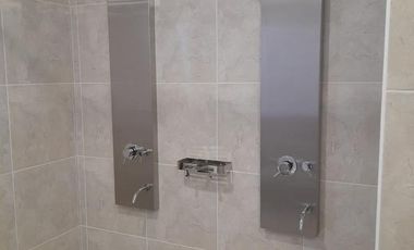 Casa 4 Dormitorios en  Sargento vidal