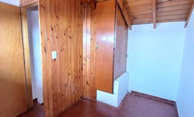 Excelente Triplex en Av. Costanera  al 1400