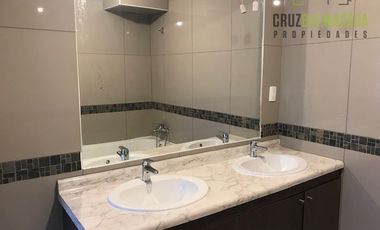 Oficina en Venta en Amplia casa en Av. Volcán Puntiagudo - Sol de Oriente