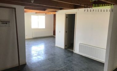 Oficina en Venta en Amplia casa en Av. Volcán Puntiagudo - Sol de Oriente