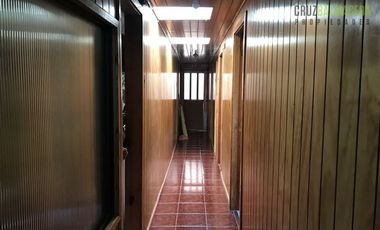 Casa en Venta en Casa sector Mirador a pasos de Av. Crucero (Incluye Dpto y Subterráneo)