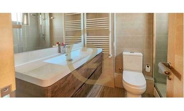 Venta casa estilo mediterráneo en Los Ángeles