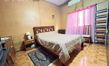 Venta casa 3 ambientes con cochera y patio en Wilde