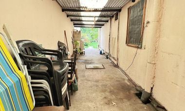 Venta casa 3 ambientes con cochera y patio en Wilde