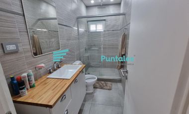 Casa en PB, en Lagos de Canning sobre lote de 735 M2 con 3 dormitorios y piscina