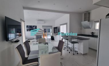 Casa en PB, en Lagos de Canning sobre lote de 735 M2 con 3 dormitorios y piscina