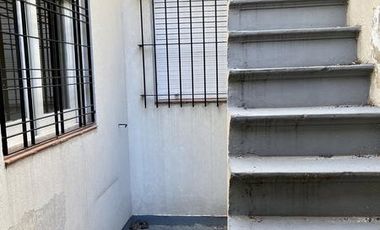 Único PH con 2 patios y terraza - Centro Escalada a 3 cds del FCGR y la Avda - Vta Directa!!!
