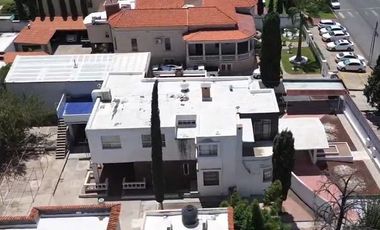CASA EN VENTA ZARCO 1,342mts Terreno