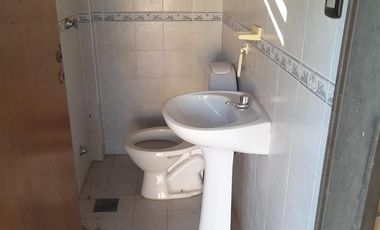 Casa en  venta tres dormitorios, Arguello Zona norte