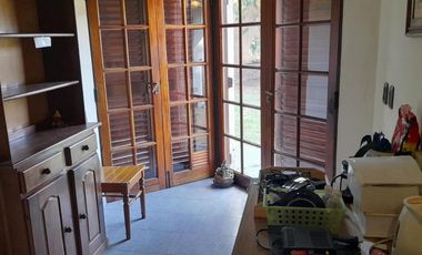 Casa en  venta tres dormitorios, Arguello Zona norte