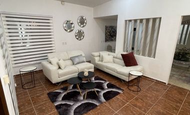 CASA EN RENTA AMUEBLADA CON ALBERCA EN CAMPECHE FRACCIORAMA 2000