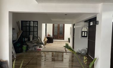 CASA EN RENTA AMUEBLADA CON ALBERCA EN CAMPECHE FRACCIORAMA 2000