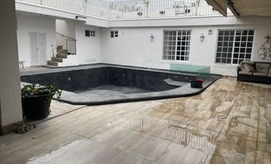 CASA EN RENTA AMUEBLADA CON ALBERCA EN CAMPECHE FRACCIORAMA 2000