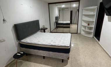 CASA EN RENTA AMUEBLADA CON ALBERCA EN CAMPECHE FRACCIORAMA 2000