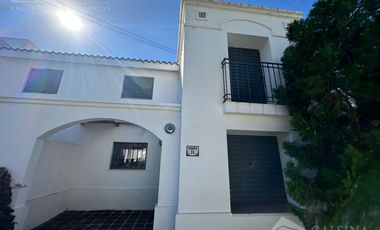 Casa en  venta Villa Allende Centro mts Goycoechea