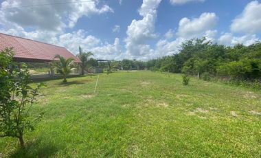 Terreno con construcción en Venta en China Campeche