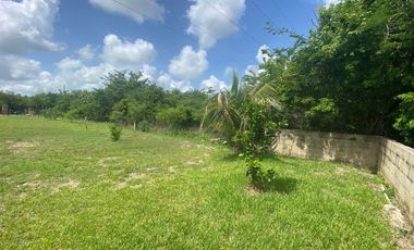 Terreno con construcción en Venta en China Campeche