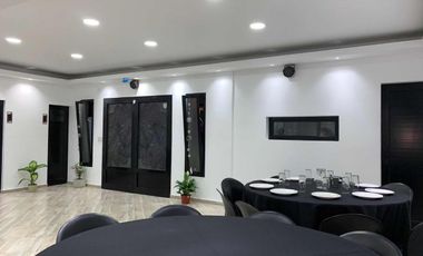 Edificio Comercial en venta - 2 Baños Cocina - 188Mts2 - Pilar