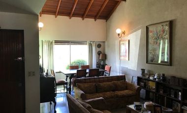 Chalet a 3 cuadras de la estacion con 3 dormitorios!