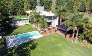 Casa en Los Alamos Club de Campo