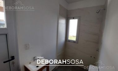 Casa en  Venta en el barrio - el canton- 5 ambientes- zona norte- escobar- maschwitz