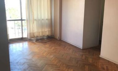 2 amb en Escalada Centro - a mts de la Avda y de la estación - Venta Directa!!